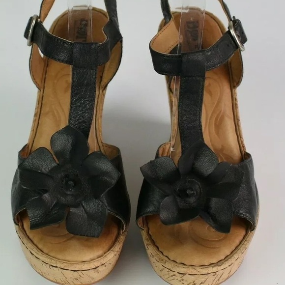 ⚡️BORN Platform T-Strap Wedge Sandal Open Toe Heel Black Flower Fun Shoe Size 10 - Picture 11 of 12